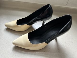 （分類：）位於 。 由 melfr 提交（商品編號 1424063462，圖片 1）。簡介： 。