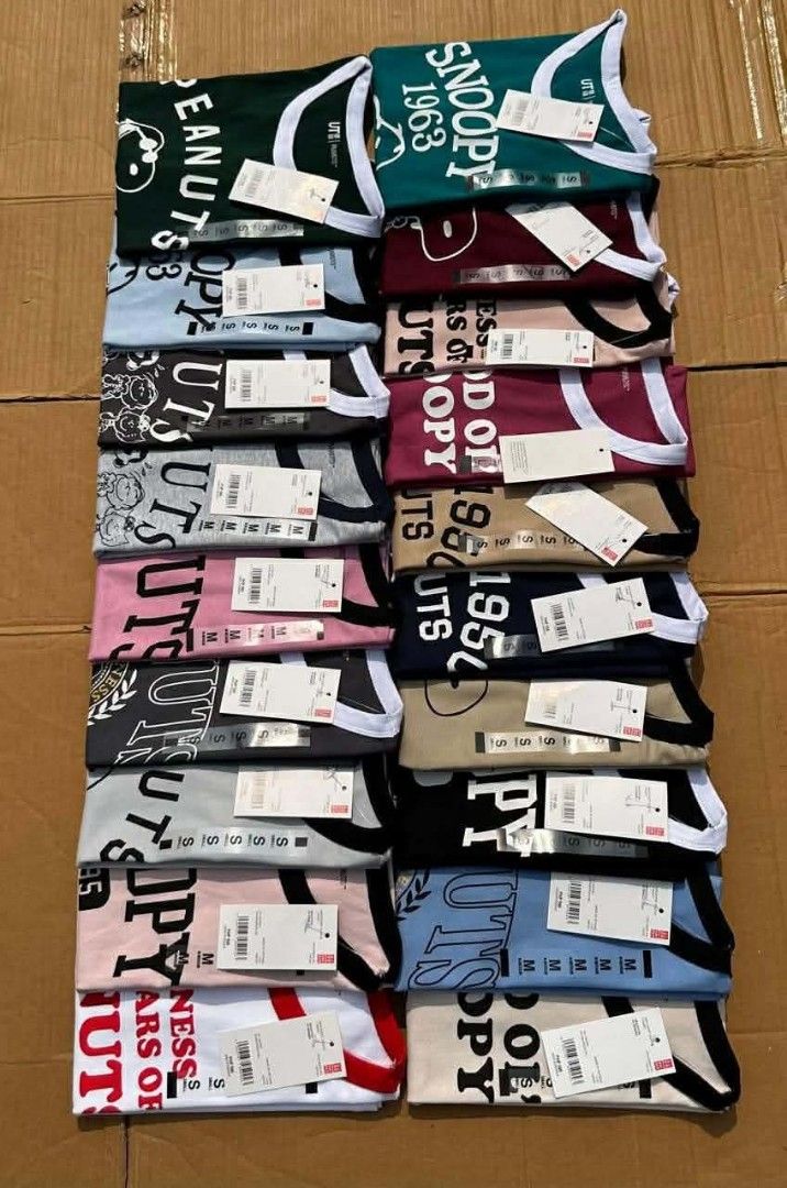 UNIQLO Snoopy top for womens (Category: Others Tops) located in Manila. Submitted by er2727 (Listing ID 1424123448, Image 2). Description: BRAND : UNIQLO SIZE: S,M,L MAKAPAL ANG TELA.
