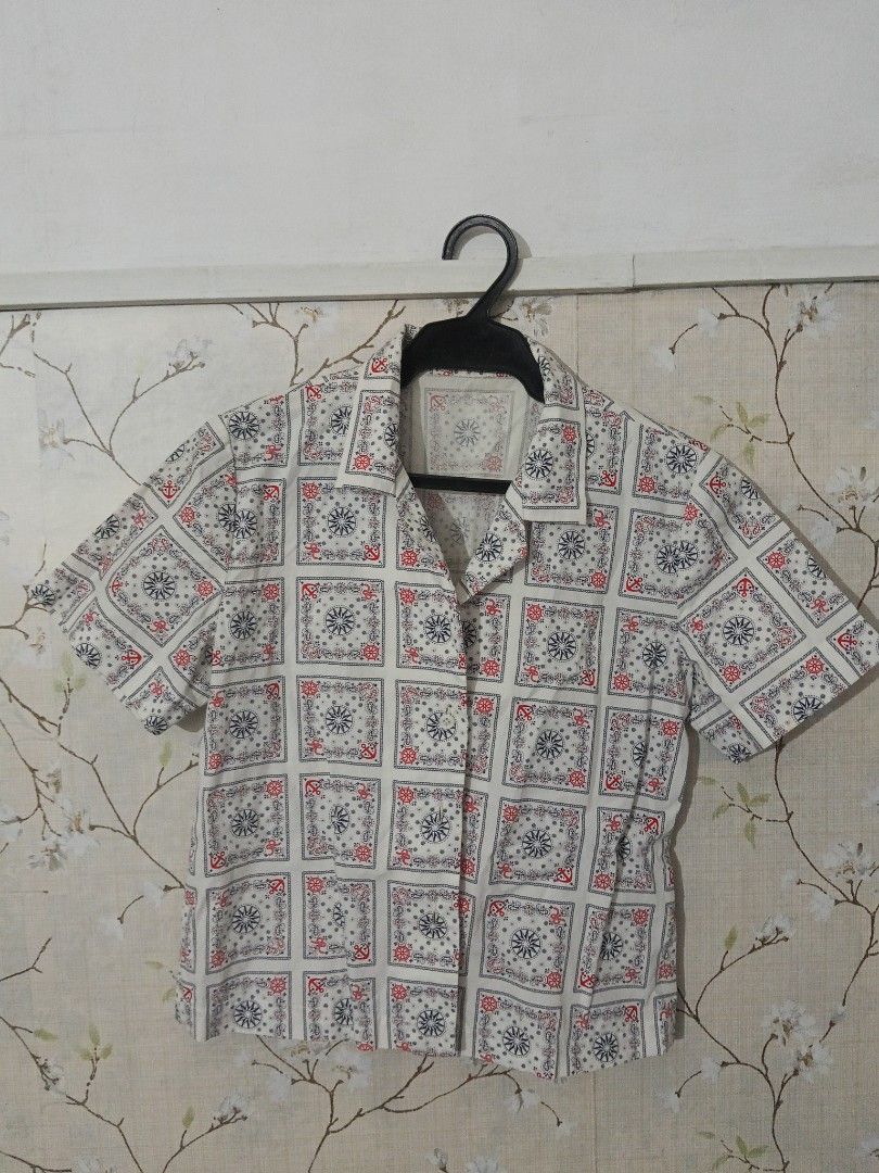 Vintage Nautical Print Shirt (Category: Blouses) located in Makati City. Submitted by makati_metro (Listing ID 1424094319, Image 2). Description: Bangkok find ✨ Never worn — still in excellent condition. Lightweight, relaxed fit, and super easy to style. RFS: Decluttering. *Buyer to cover shipping. Payment via BPI. 😊.