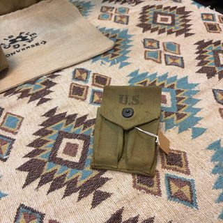 (Category: ) located in . Submitted by triplethrift_ (Listing ID 1424145829, Image 1). Description: .