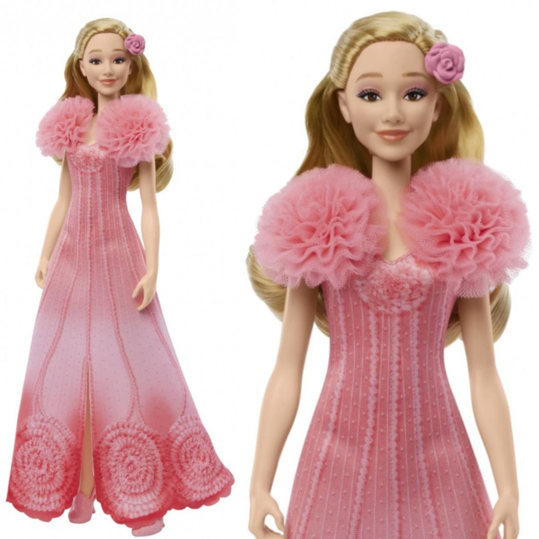 Wicked Glinda Barbie Singing Doll (Category: Figurines & Statues) located in Quezon City. Submitted by dekks_sulit (Listing ID 1424009365, Image 2). Description: - Glinda the Good Witch doll from the musical Wicked. - Features a pink dress and blonde hair. - Comes in its original packaging. - Press the button to hear Glinda sing "Popular". Never remove from box. Payment: Gcash Shipping: Gogoxpress, Lalamove or Grab. .