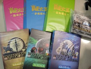 （分類：）位於 。 由 amberglow3434 提交（商品編號 1425696079，圖片 1）。簡介： 。