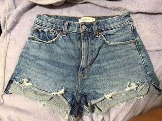 (Category: ) located in . Submitted by sawooooo (Listing ID 1425636494, Image 1). Description: .