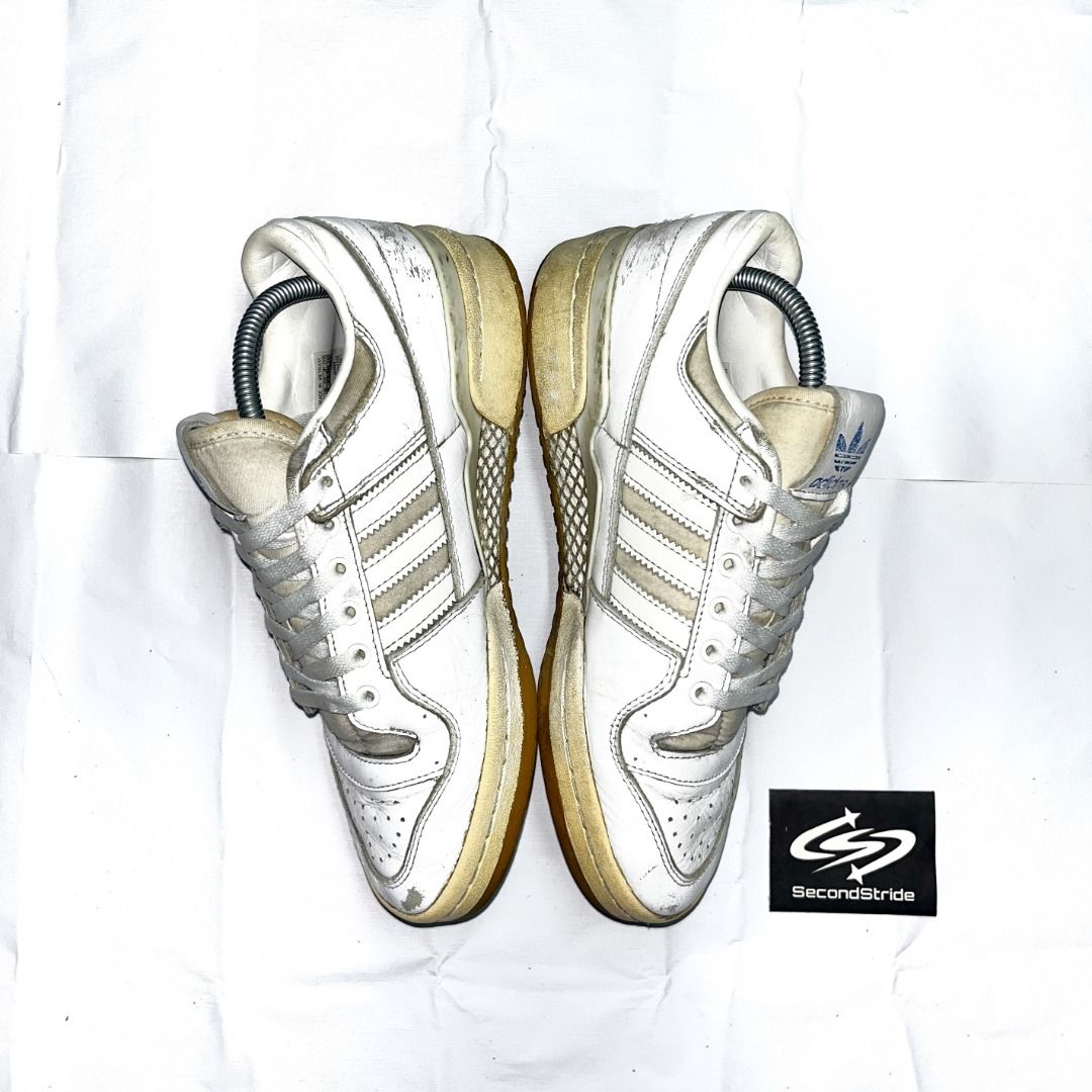 ADI FORUM 84 LOW (Category: Sneakers) located in Manila. Submitted by 2ndstride (Listing ID 1425656413, Image 3). Description: GOOD CONDITION US 8.5 / EUR 42 / 26.5 CM PRICE 399 Disclaimer: SecondStride is an independent seller. All brand names and trademarks belong to their respective owners. No brand affiliation implied..