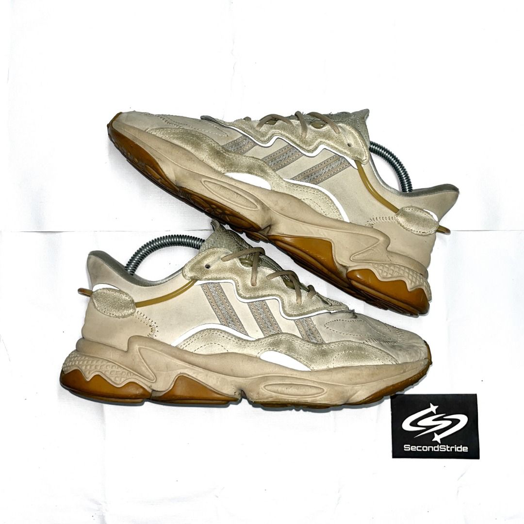 ADI OZWEEGO (Category: Sneakers) located in Manila. Submitted by 2ndstride (Listing ID 1425655601, Image 2). Description: GOOD CONDITION US 8.5 / EUR 42 / 26.5 CM PRICE 399 Disclaimer: SecondStride is an independent seller. All brand names and trademarks belong to their respective owners. No brand affiliation implied..