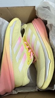 (Category: ) located in . Submitted by ninissssssss (Listing ID 1425744301, Image 1). Description: .