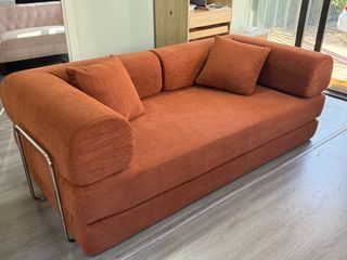 (Category: ) located in . Submitted by priceworthfurniture (Listing ID 1425817180, Image 1). Description: .