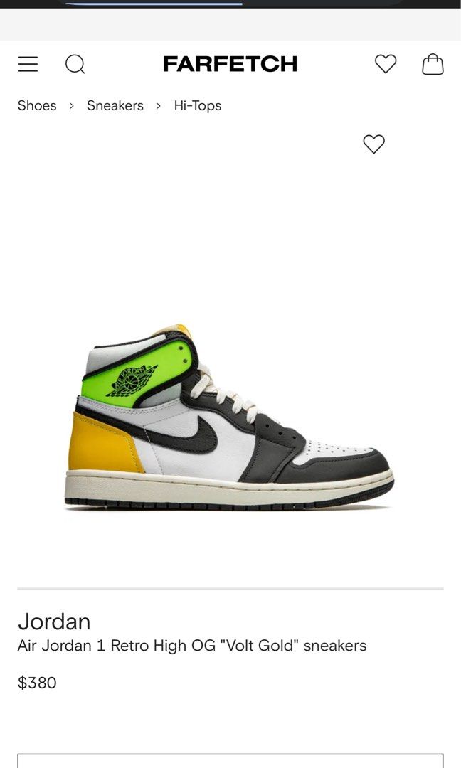Air Jordan 1 Retro High OG Volt Gold (Category: Sneakers) located in Lipa City. Submitted by mochii13 (Listing ID 1425646489, Image 3). Description: Air Jordan 1 Retro High OG Volt Gold sneakers. Features a black, white, and volt yellow colorway. The shoes are high-top with a classic design. Includes the original box. The size is US 8.5. The shoes have black laces and a white midsole. Last pic for reference only FREE SHIPPING.