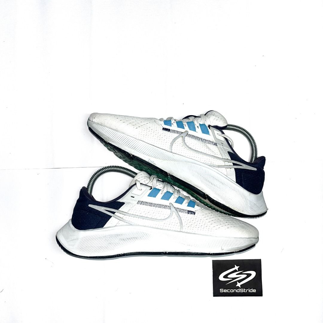 AIR MAX PEGASUS 38 (Category: Sneakers) located in Manila. Submitted by 2ndstride (Listing ID 1425653193, Image 2). Description: VERY GOOD CONDITION US 7 / EUR 40 / 25 CM PRICE 549 Disclaimer: SecondStride is an independent seller. All brand names and trademarks belong to their respective owners. No brand affiliation implied..