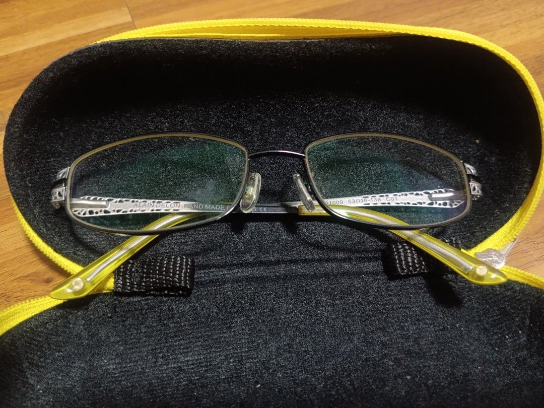 Alain Delon hand made metal frames Eyeglasses (Category: Sunglasses & Eyewear) located in Taguig. Submitted by nextflip (Listing ID 1425820984, Image 1). Description: excellent condition graded hand made frames.