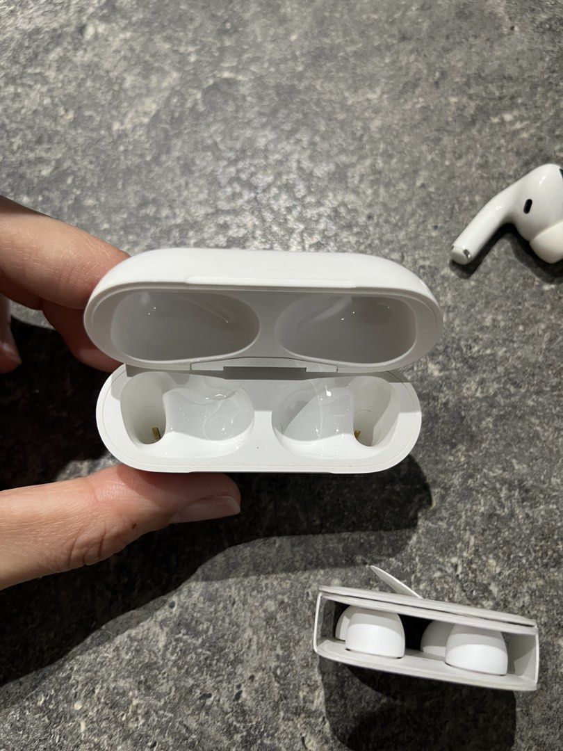 Apple AirPods Pro65716273592833112