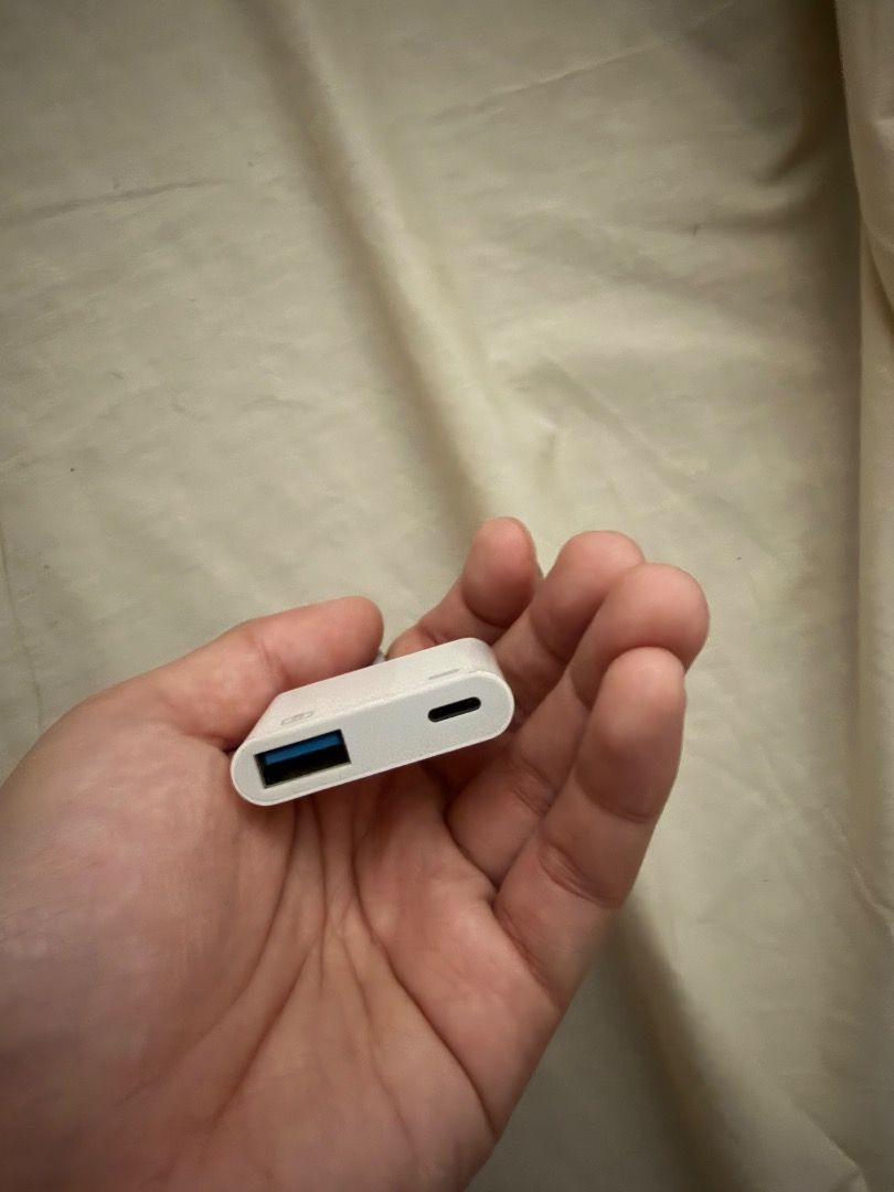 Apple Lightning to USB 3.0 and Type C (Category: Chargers & Cables) located in Cabanatuan. Submitted by gxxxgb (Listing ID 1425705709, Image 2). Description: - Apple lightning to type c and usb port - Very helpful for ipad, iphones - Like new - RFS: no lightning port devices anymore - Shipping c/o buyer.