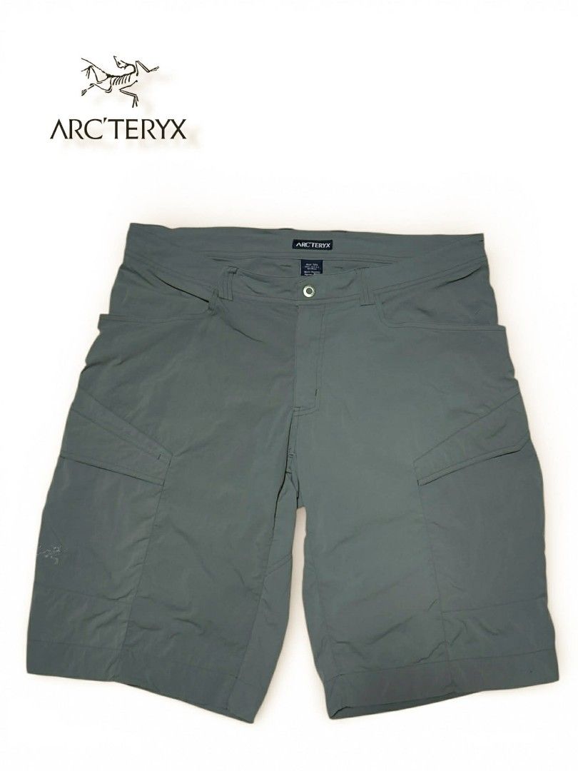 Arc'teryx Palisade Cargo Shorts (authentic) (Category: Activewear) located in Cebu City. Submitted by westleygics18 (Listing ID 1425748871, Image 2). Description: Arcteryx Rampart Long Shorts Men’s Cargo Hiking Outdoor (authentic) - Excellent Condition - Size: 36 - Color: Grey / Graphite - Lightweight, quick-dry technical nylon blend - Dual zippered thigh cargo pockets - Embroidered bird logo on the right thigh - Length: 23.5 inches - Waist Width