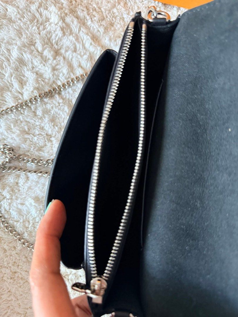 Authentic Lv Lockme Twist Wallet on Chain (Category: Luxury Bags & Wallets) located in Quezon City. Submitted by jhaediah (Listing ID 1381729529, Image 3). Description: Lockme Twist Wallet on Chain 💓3/10 Almost New Microchip Guaranteed Authentic Comes with Box,Dust bag,Card .