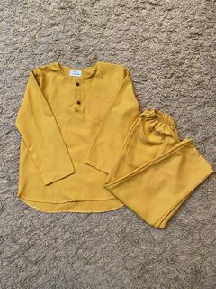 (Category: ) located in . Submitted by twosonspreloved___ (Listing ID 1425703391, Image 1). Description: .
