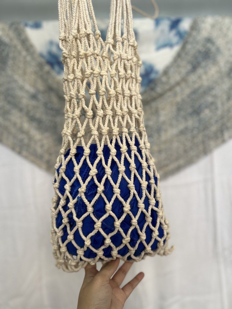 Beach Macrame Net tote bag (Category: Beach Bags) located in Quezon City. Submitted by cooroe.mnl (Listing ID 1425794120, Image 2). Description: Length (can stretch to 13 inches); height 14 with stain (need ibabad) 9.2/10 .