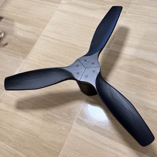 (Category: ) located in . Submitted by ombrenomade (Listing ID 1425797195, Image 1). Description: .