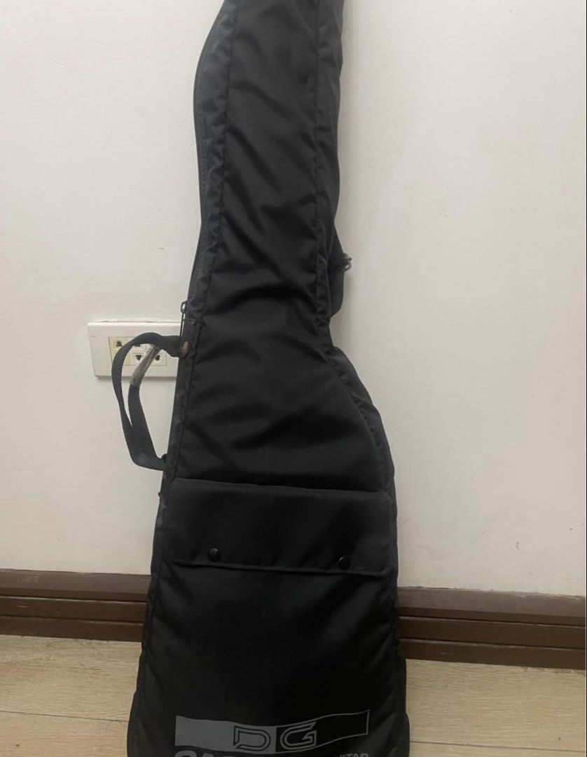 Casio DG-1 Digital Synth Guitar (Category: Musical Instruments) located in Cebu City. Submitted by junneichan (Listing ID 1425639782, Image 3). Description: RARE!! From japan goes for up to 500usd in ebay and etc still comes with the guitar case so hard to find one of these, straight from japan and my personal collection rfs: i dont use it, as much as id love to keep this rare piece, i have other instruments and need to declutter cebu location fe