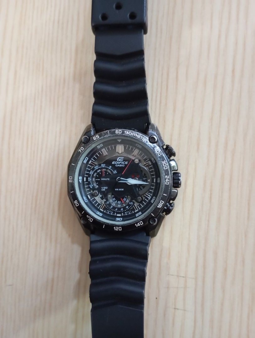 Casio edifice (Category: Men's Watches) located in Las Pinas. Submitted by quick_deals_great_finds2 (Listing ID 1425697464, Image 2). Description: Original good working condition Quartz with battery Time function only Chronograph not working.