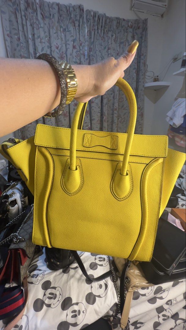 Celine Luggage Handbag - Yellow (Category: Luxury Bags & Wallets) located in Candelaria. Submitted by sac_du_jour (Listing ID 1425640569, Image 1). Description: .