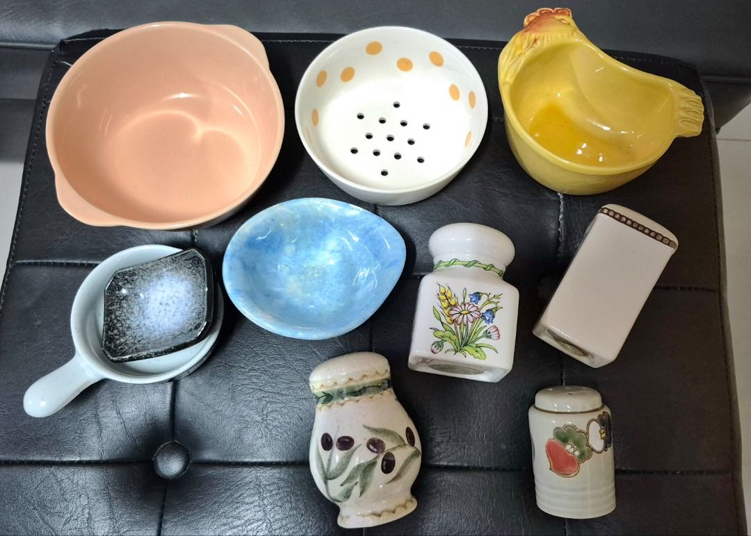 Ceramic Salt and Pepper Shaker, etc. (Category: Food Organization & Storage) located in Quezon City. Submitted by ginny_preloved (Listing ID 1425728764, Image 1). Description: Decluttering.