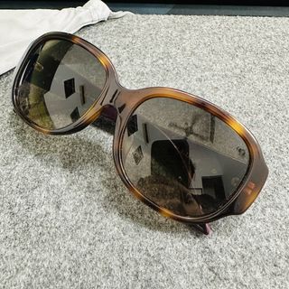 (Category: ) located in . Submitted by living_cube (Listing ID 1425767104, Image 1). Description: .