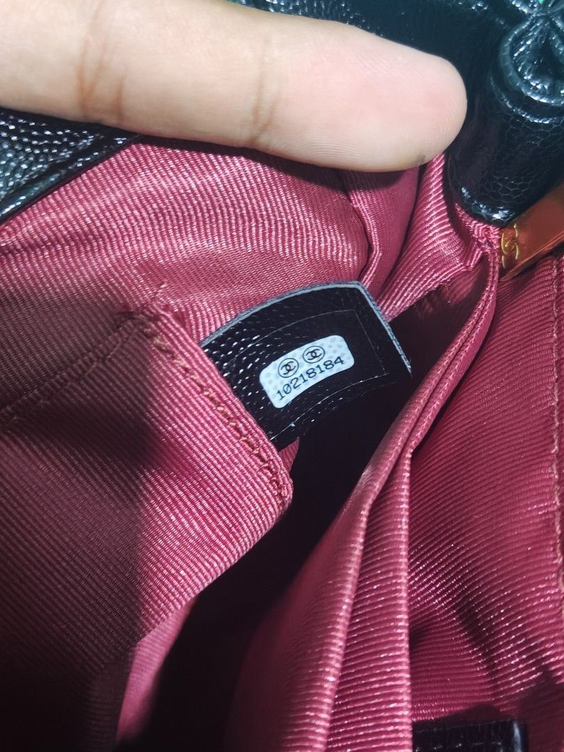 Coco Chanel (Category: Luxury Bags & Wallets) located in Davao. Submitted by navil01 (Listing ID 1425768236, Image 2). Description: DM for Sure buyer po.