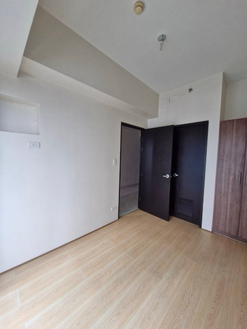 (Category: ) located in . Submitted by realtorrachelle (Listing ID 1425648806, Image 1). Description: .