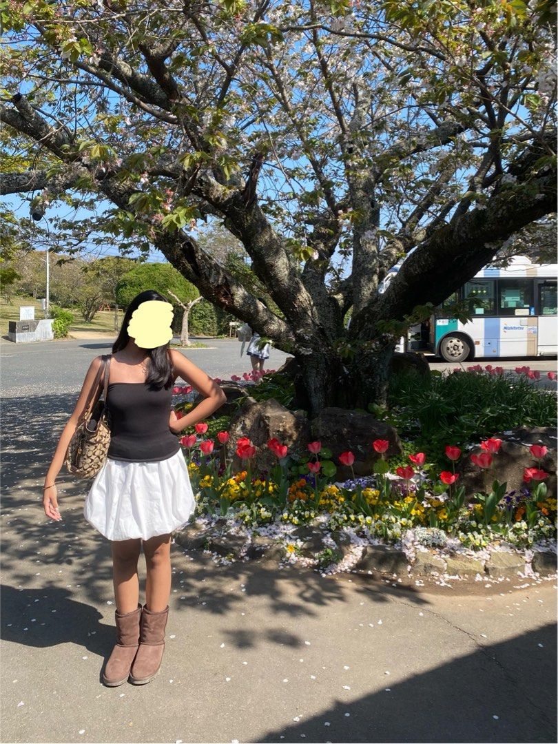 Cute GU Army Green Bubble Mini Skirt (Category: Skirts) located in Pasay City. Submitted by lovedby.mmm (Listing ID 1425662258, Image 1). Description: ۶ৎ light comfy fabric ۶ৎ bought in japan, never been worn ۶ৎ skirt at 1st & 2nd slide has similar fit to this one! (js diff color, but both same size + from gu) · · ─ ·ʚɞ· ─ · · ۶ৎ mop: gcash ۶ৎ mod: same day delivery (lalamove/grab).