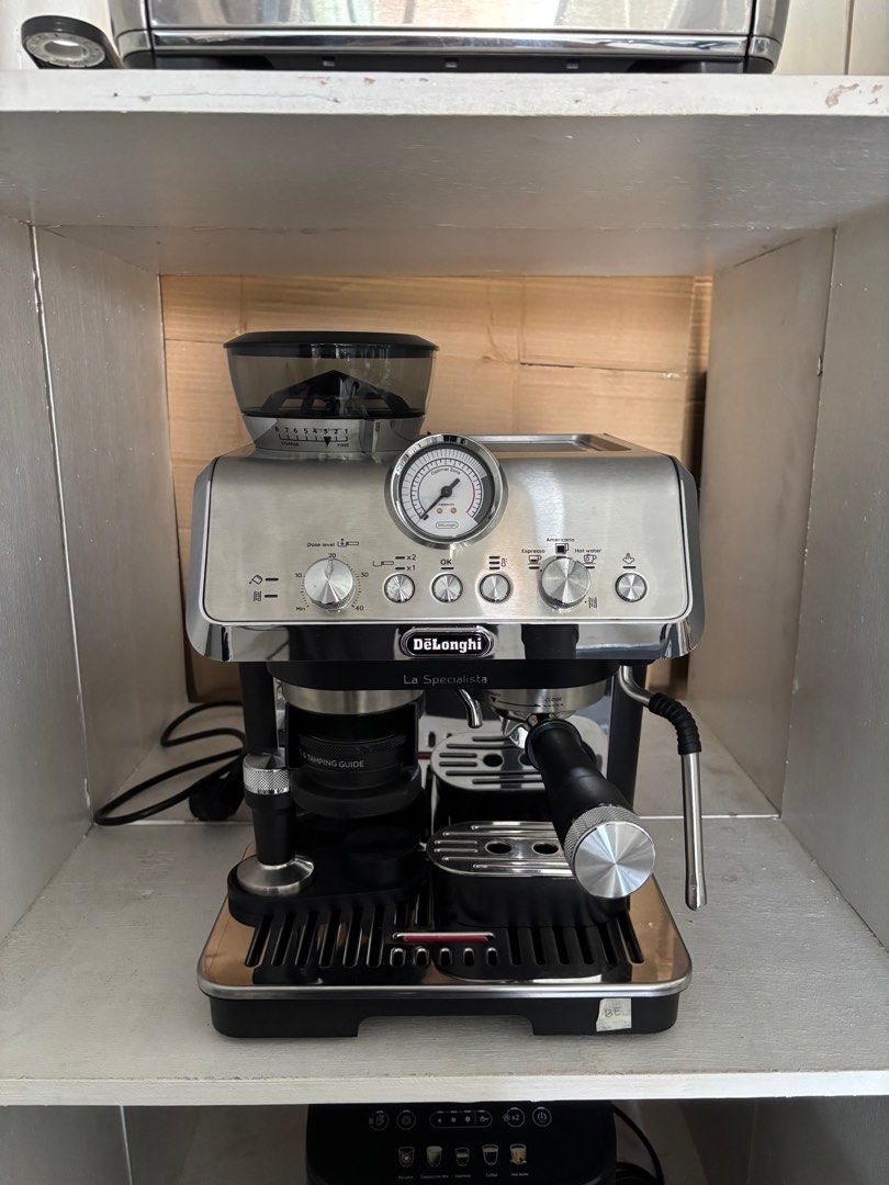 delonghi la specialista arte (Category: Coffee Machines & Makers) located in Pulilan. Submitted by sebbii (Listing ID 1425814053, Image 1). Description: .