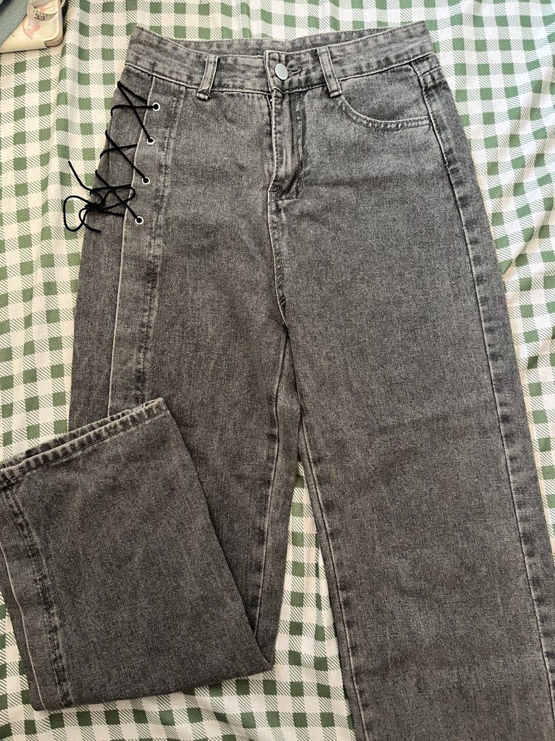 Denim Pants Gray Lace-Up Jeans (Category: Jeans) located in Valenzuela. Submitted by lvc.d (Listing ID 1425665014, Image 1). Description: size 25 length 37.5 .