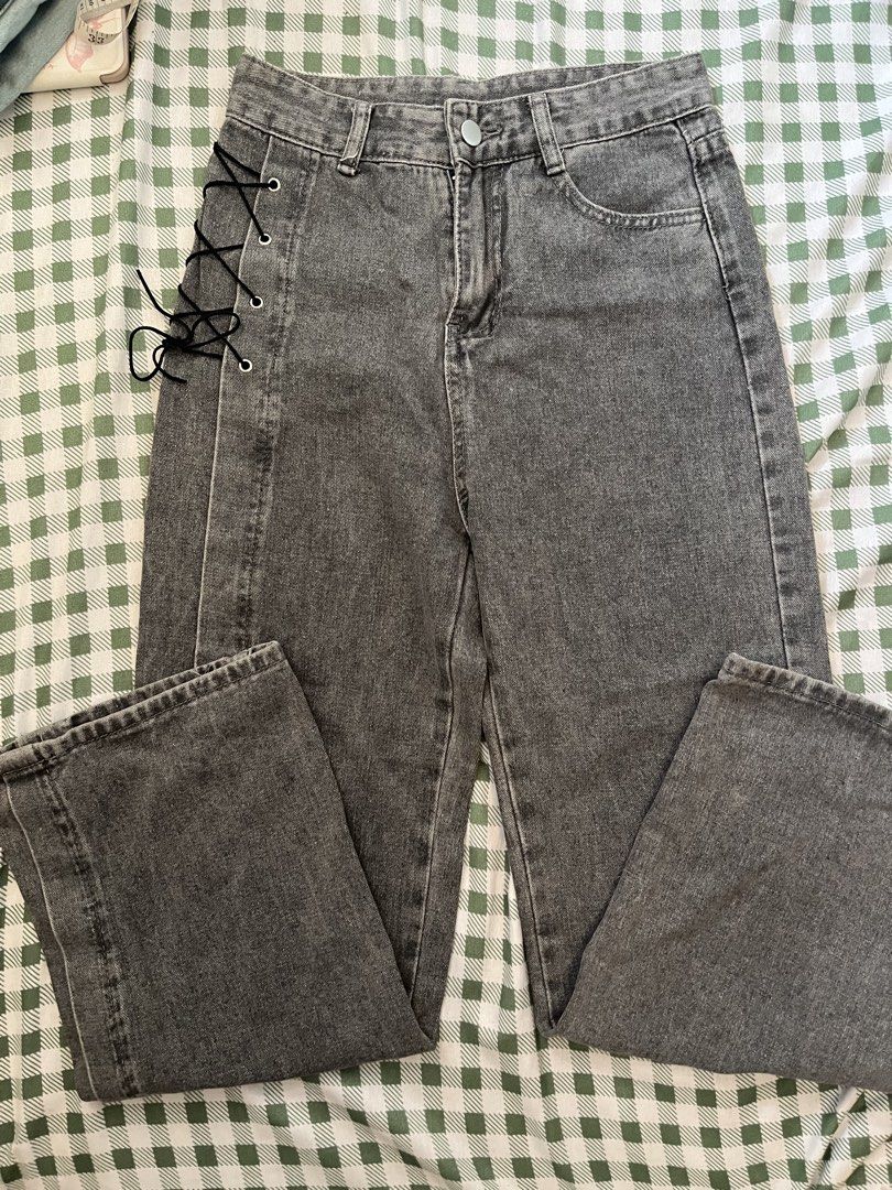 Denim Pants Gray Lace-Up Jeans (Category: Jeans) located in Valenzuela. Submitted by lvc.d (Listing ID 1425665014, Image 2). Description: size 25 length 37.5 .