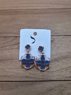 (Category: ) located in . Submitted by amandaelle (Listing ID 1425670508, Image 1). Description: .