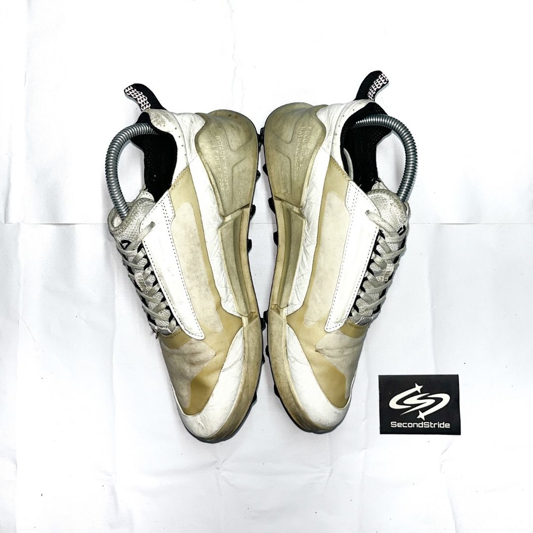 ECCO BIOM 2.0 (Category: Sneakers) located in Manila. Submitted by 2ndstride (Listing ID 1425656271, Image 3). Description: GOOD CONDITION US 5–5.5 / EUR 39 / 25 CM PRICE 399 Disclaimer: SecondStride is an independent seller. All brand names and trademarks belong to their respective owners. No brand affiliation implied..