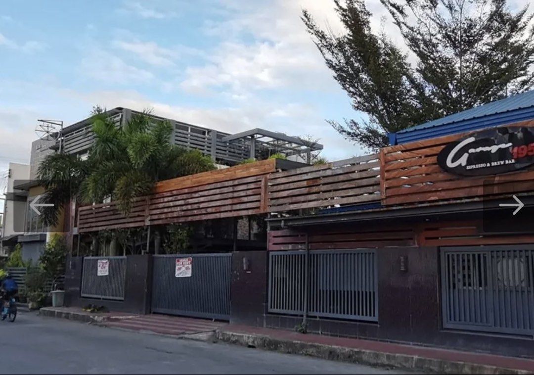 Rush Sale Commercial Building (Category: Commercial) located in Quezon City. Submitted by giannie.giannie (Listing ID 1425779864, Image 2). Description: Commercial for sale in Alijis, Negros Occidental Clean title What you see is what you get LA:1,025 sqm FA:1,800 sqm more or less ©Clean Title ©Fully funished ©2 Buildings for sale (2 Storey & Bungalow type.) ©Prime Location, commercial area. ®Highly recommended. *Building 1 Bungalow √Event Center