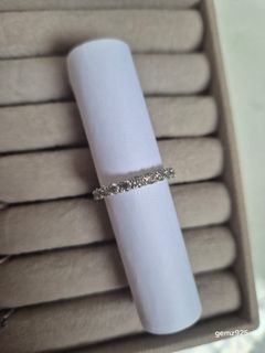 (Category: ) located in . Submitted by gemz925 (Listing ID 1425688977, Image 1). Description: .
