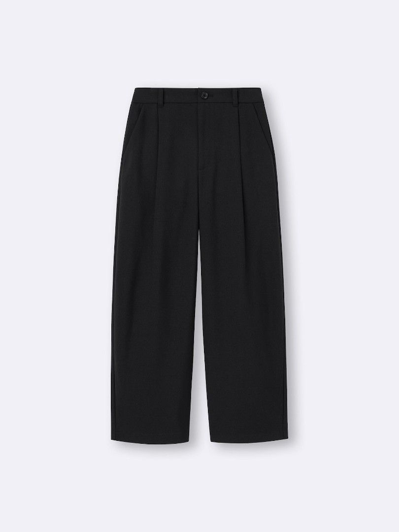 GU uniqlo Wide Tapered Pants Z (Category: Other Bottoms) located in Manila. Submitted by a.dr27 (Listing ID 1425767490, Image 2). Description: last price posted pick up: dela fuente sampaloc.