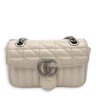 (Category: ) located in . Submitted by carousellluxury (Listing ID 1370452981, Image 1). Description: .