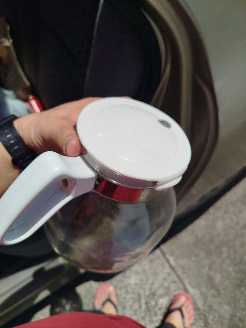 Hario SP-15 Coffee Server (Category: Coffee & Tea Tableware) located in Caloocan City. Submitted by toys_r_here (Listing ID 1425733331, Image 3). Description: GOOD FOR GIFT AND COLLECTION as is po Good condition First to pay gets the item pa check nalng sa pic yun condition pm me for questions ship pwede lalamove or jnt qc and marikina area.