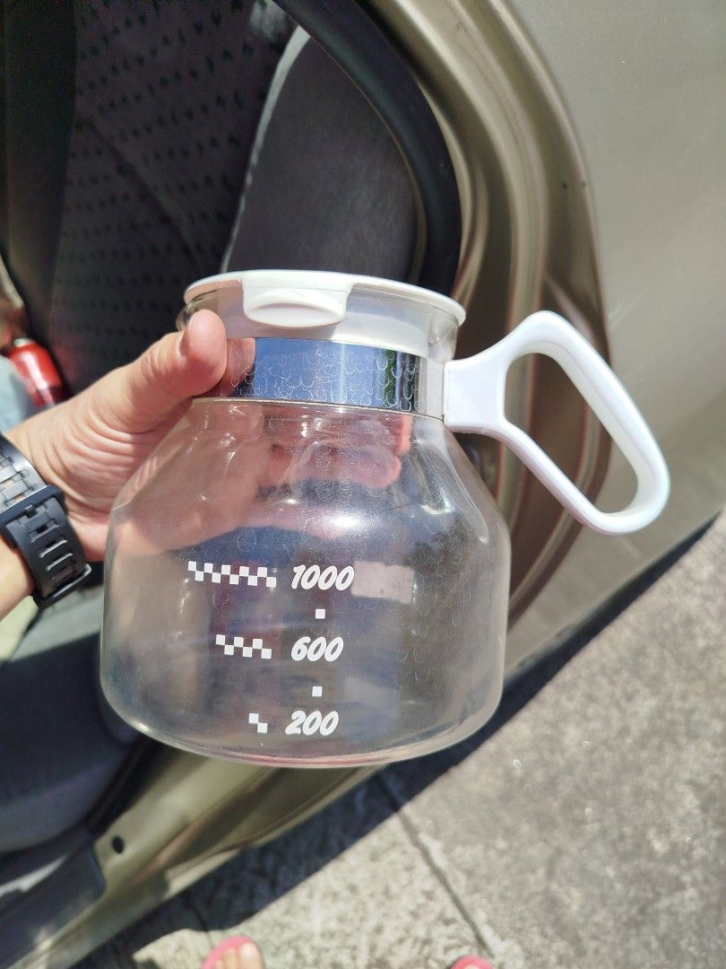 Hario SP-15 Coffee Server (Category: Coffee & Tea Tableware) located in Caloocan City. Submitted by toys_r_here (Listing ID 1425733331, Image 2). Description: GOOD FOR GIFT AND COLLECTION as is po Good condition First to pay gets the item pa check nalng sa pic yun condition pm me for questions ship pwede lalamove or jnt qc and marikina area.