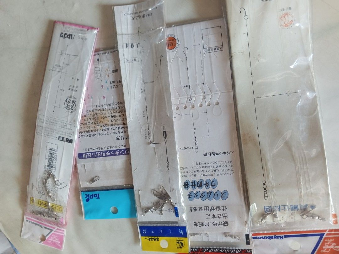 Hayabusa Fishing Hooks Assortment (Category: Fishing) located in Caloocan City. Submitted by surplusandbnewshop (Listing ID 1425650447, Image 3). Description: Assortment of Hayabusa fishing hooks. Includes various sizes and styles, all in original packaging. Perfect for anglers looking to stock up on quality hooks for different fishing conditions. Some packages also include other brands like Wizard. Great for both beginners and experienced fisher