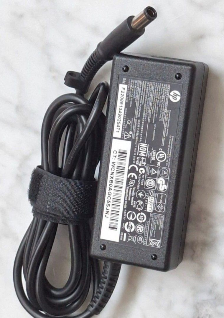 HP 65W Laptop Adapter406010226615275520