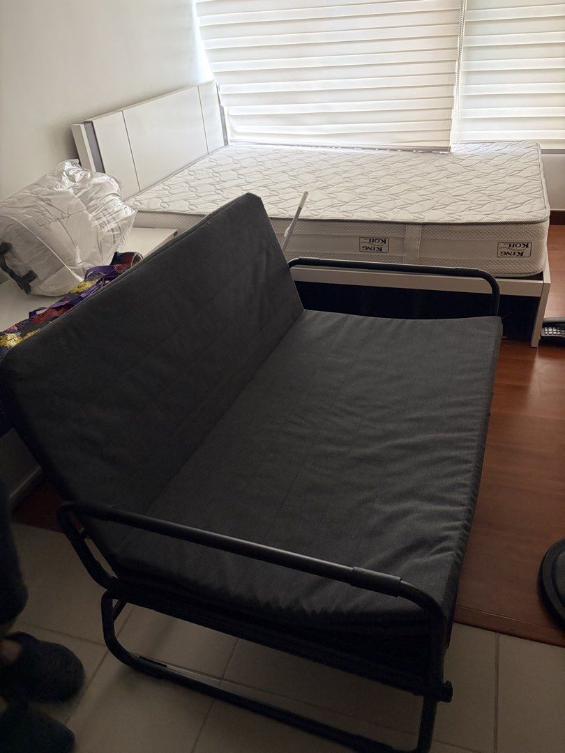 IKEA HAMMARN Sleeper Sofa (Category: Sofas) located in Makati City. Submitted by jorieee (Listing ID 1425646139, Image 1). Description: .