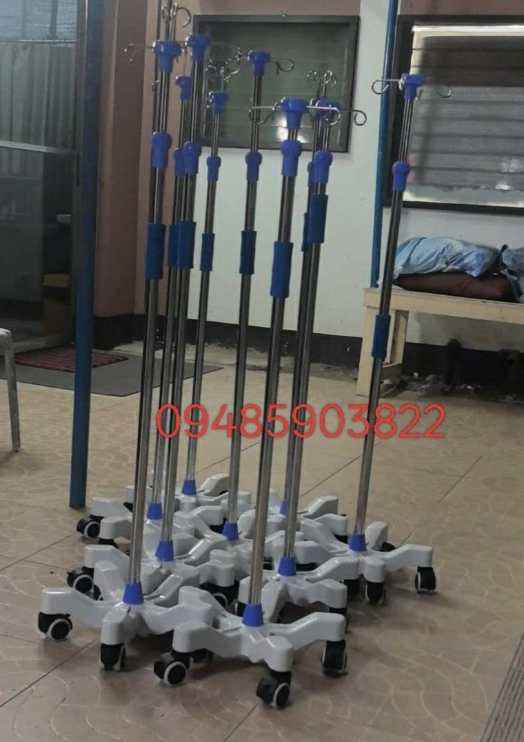 Iv stand with wheels (Category: Medical Supplies & Tools) located in Manila. Submitted by brightflower_273879 (Listing ID 1425642724, Image 1). Description: Brand new adjustable same day delivery .