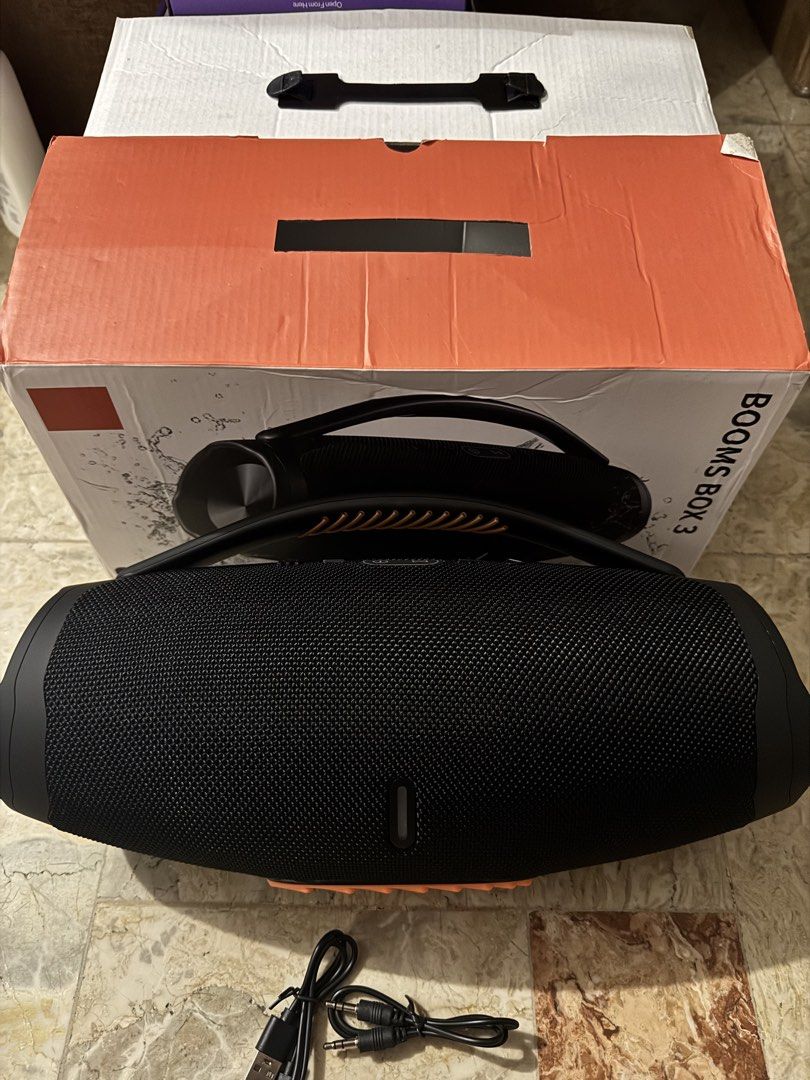 JBL Boombox 3 Bluetooth Speaker (Category: Soundbars, Speakers & Amplifiers) located in Manila. Submitted by mr.barryow (Listing ID 1425689425, Image 1). Description: Not legit but okay ang sound pwede na .