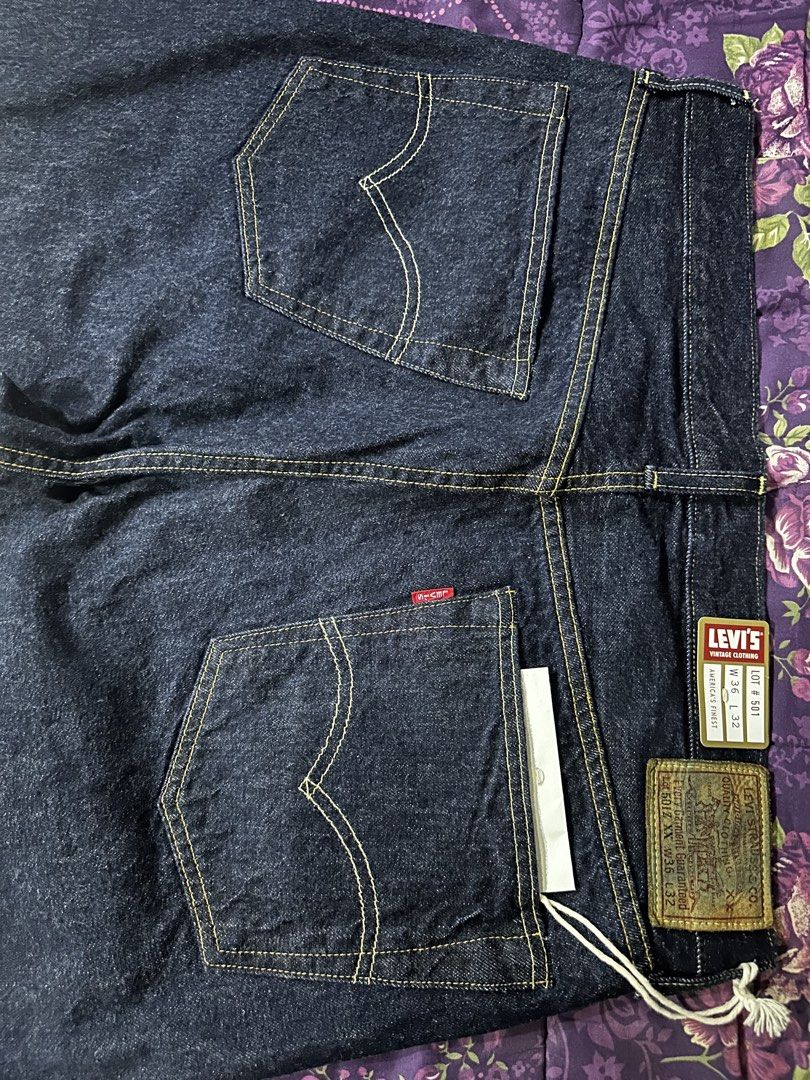 Levis Big E (Category: Jeans) located in Pasir Mas. Submitted by bundlegoldsand (Listing ID 1425634096, Image 3). Description: Levis big E 501zxx LVC cone mills made in Turkey Fabrik USA Keluaran 2016 10 tahun dah .