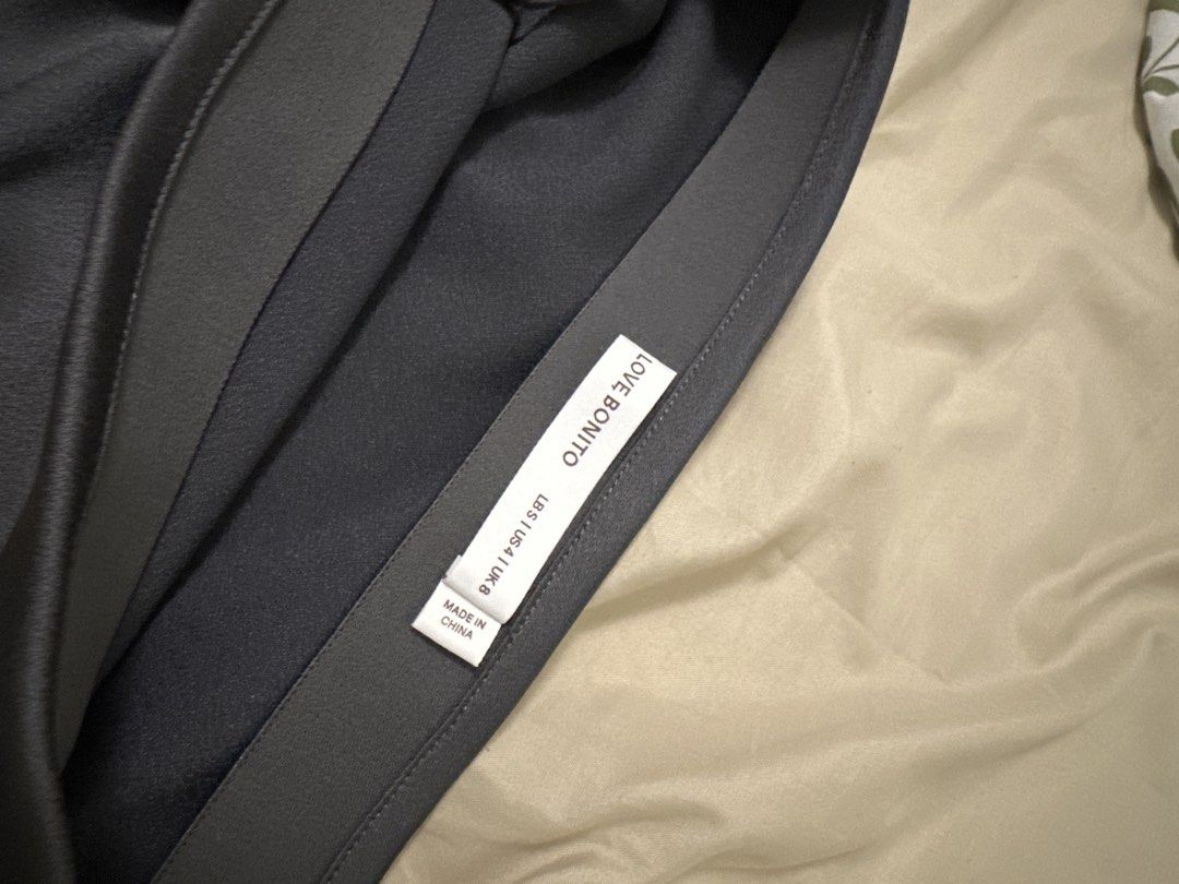 Love, Bonito Satin Maxi Skirt (Category: Skirts) located in Mandaluyong City. Submitted by declutterwithdx (Listing ID 1425760137, Image 3). Description: USED ONCE Bought for P2.8K RFS: not my size LOL .
