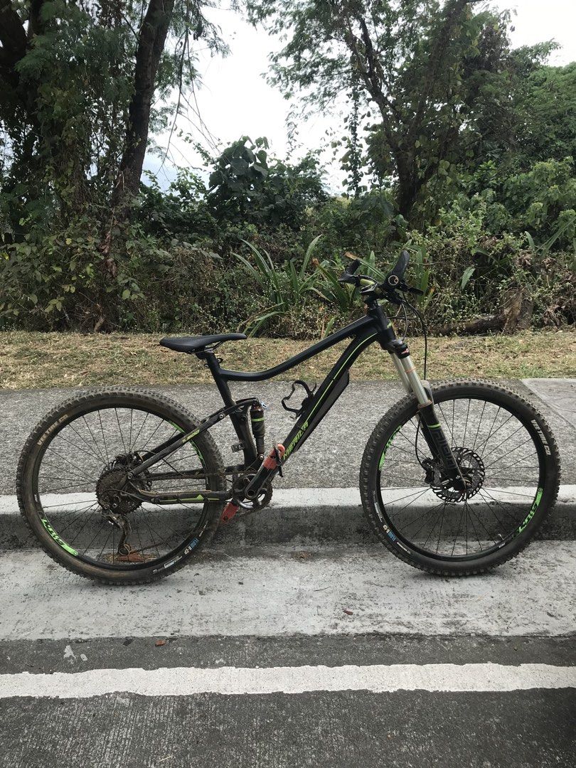 Merida One Twenty Trail Bike (Category: Bicycles) located in Manila. Submitted by chasehusay (Listing ID 1425742977, Image 1). Description: Recently serviced. Fork: Suntour Aion 160 mm travel Rear Shock: Epixon 140 mm travel Deore XT Shifters Deore Brake Levers Tektro Quad Piston Front Brake Shimano Two Piston Rear Brakes Shimano SLX Cranks.