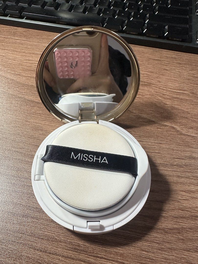 Missha M Magic Cushion (Category: Makeup) located in Plaridel. Submitted by juliaco08 (Listing ID 1425656681, Image 2). Description: .