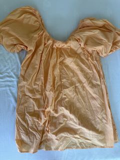 (Category: ) located in . Submitted by kdcloset_2021 (Listing ID 1425633592, Image 1). Description: .